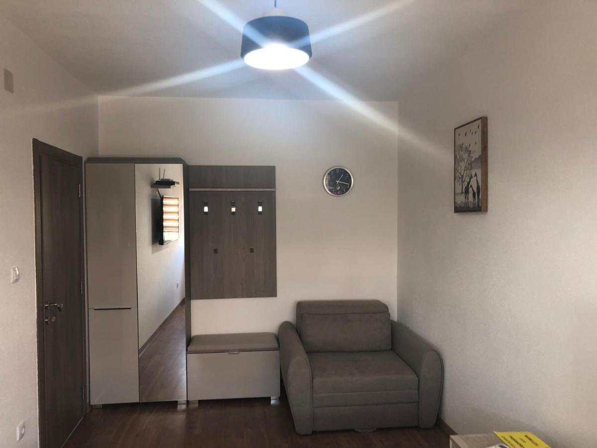 Renta Stan Apartman Odmor Podgorica Exterior foto