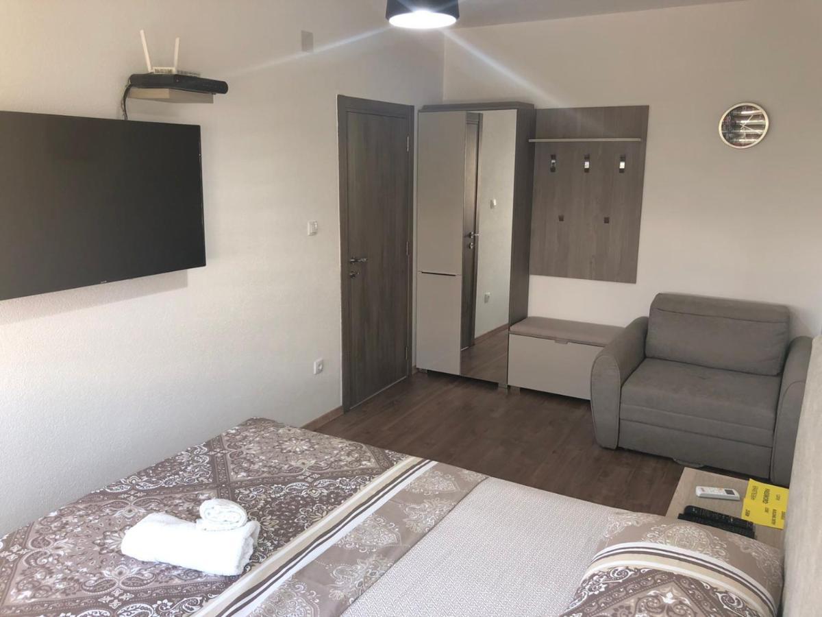 Renta Stan Apartman Odmor Podgorica Exterior foto