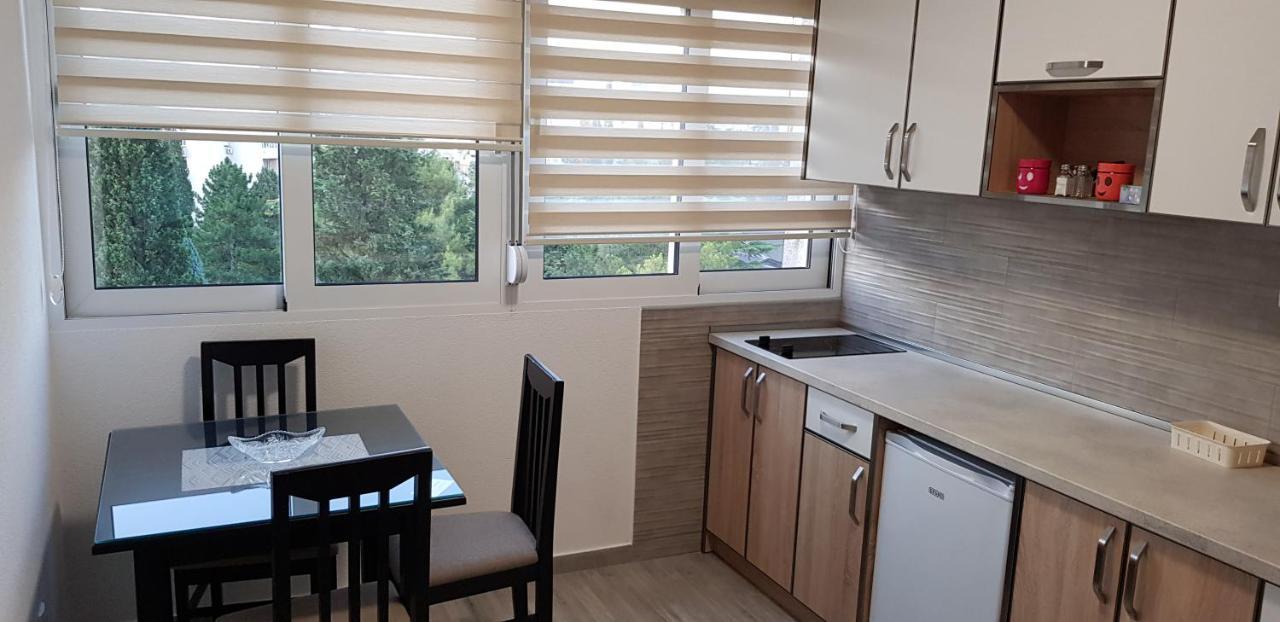 Renta Stan Apartman Odmor Podgorica Exterior foto
