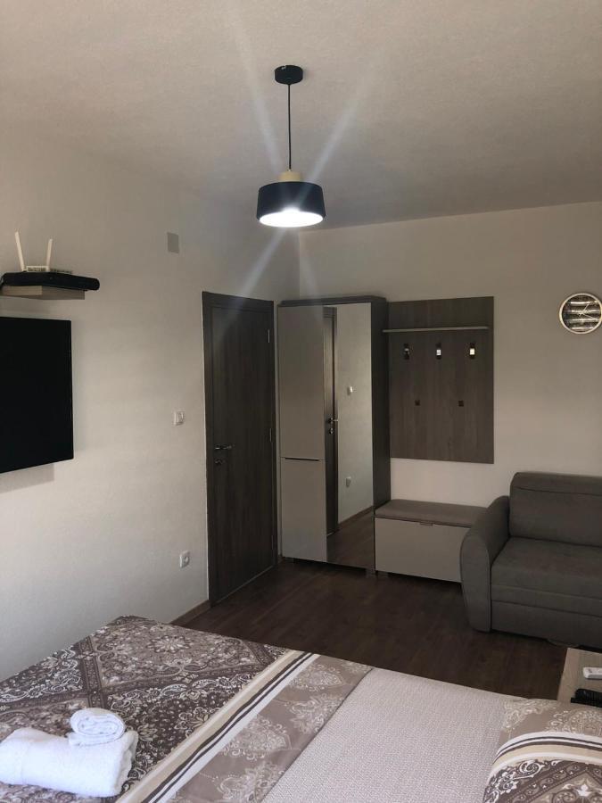 Renta Stan Apartman Odmor Podgorica Exterior foto